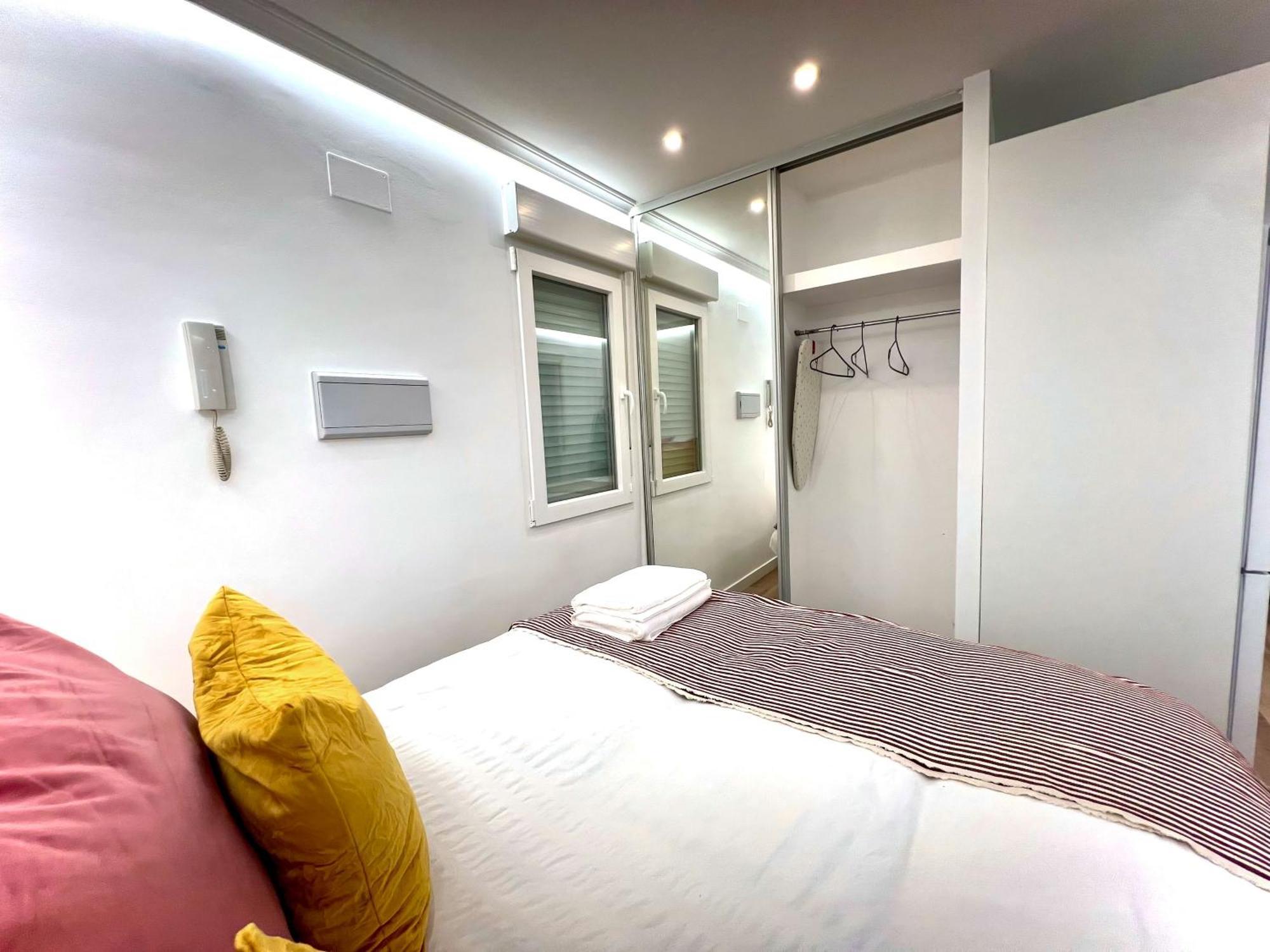 Apartment In The Heart Of Madrid-Piso En Malasana Ngoại thất bức ảnh