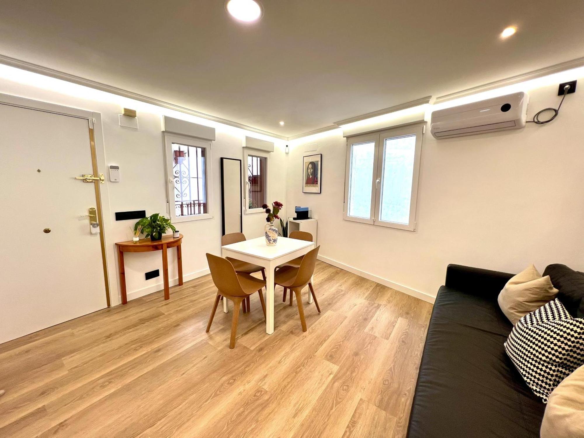 Apartment In The Heart Of Madrid-Piso En Malasana Ngoại thất bức ảnh