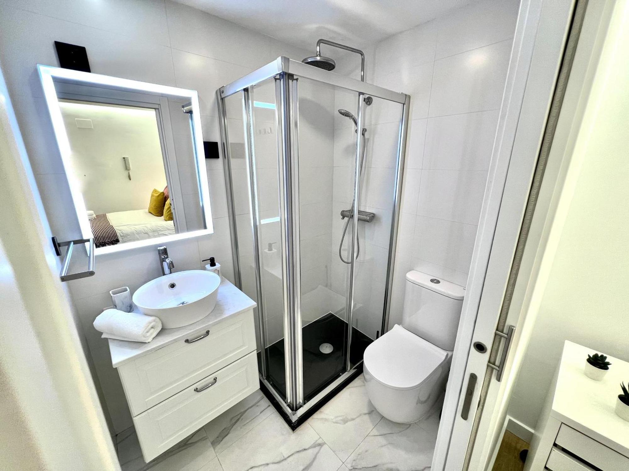Apartment In The Heart Of Madrid-Piso En Malasana Ngoại thất bức ảnh