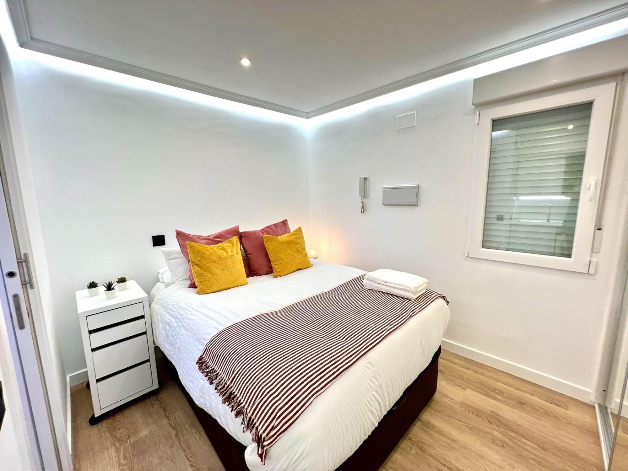 Apartment In The Heart Of Madrid-Piso En Malasana Ngoại thất bức ảnh