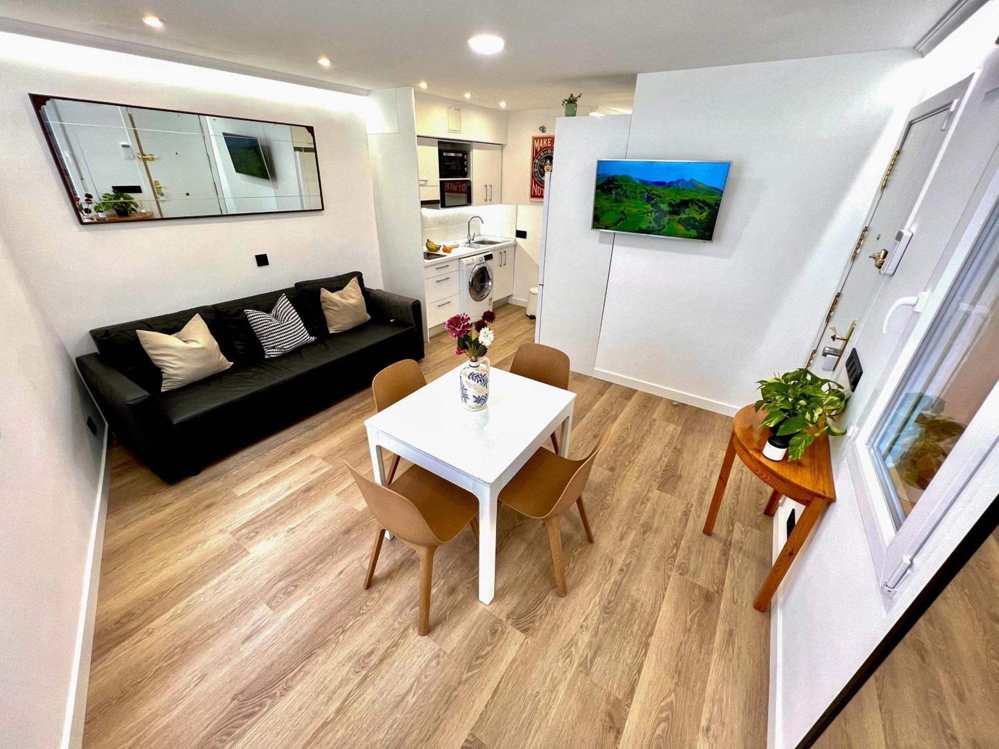 Apartment In The Heart Of Madrid-Piso En Malasana Ngoại thất bức ảnh
